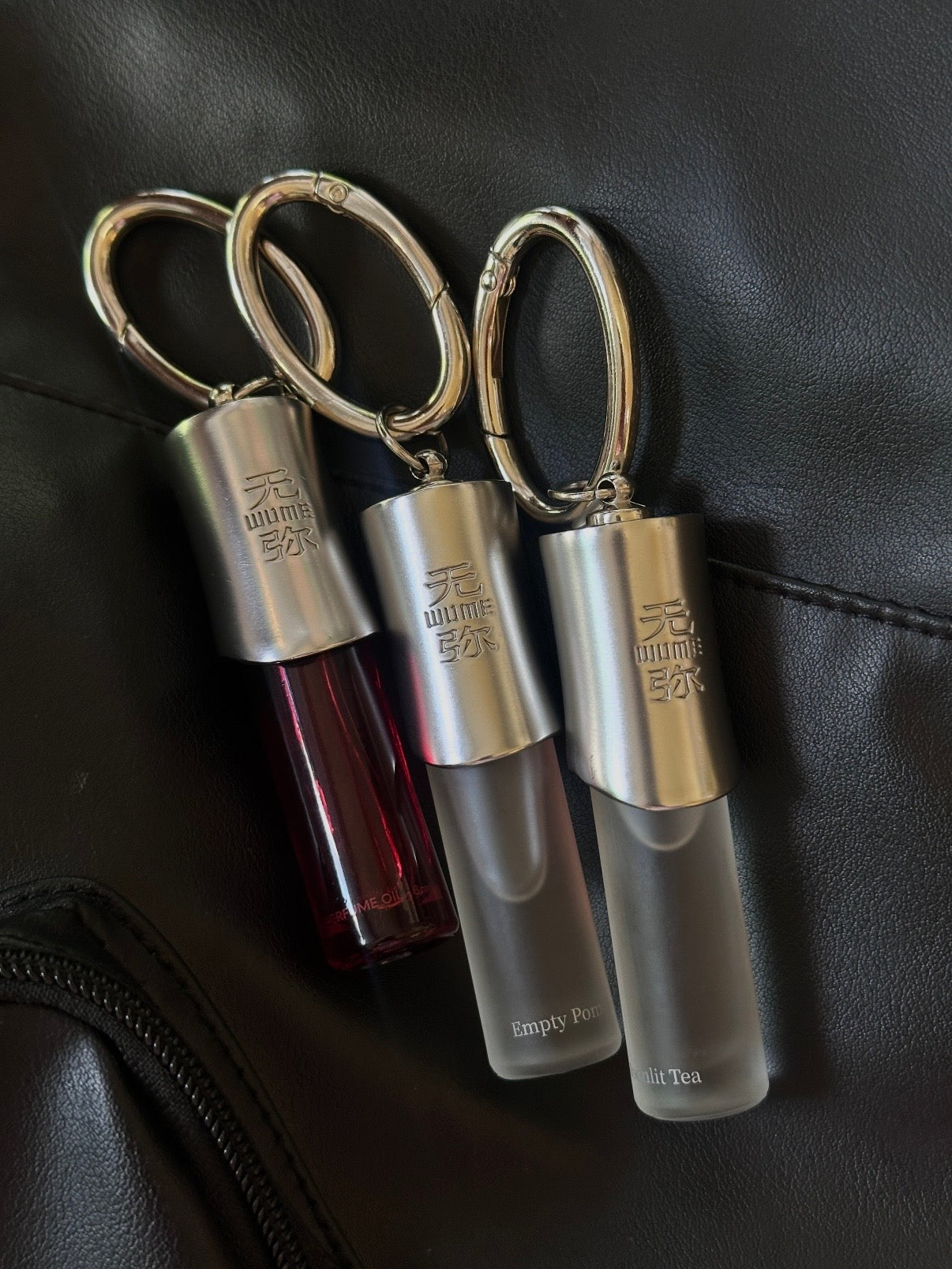 WUME Wearable Roll-On Perfume Oil – Portable Fragrance Bag Charm, Moonlit Tea / Empty Pomelo / Red Wine